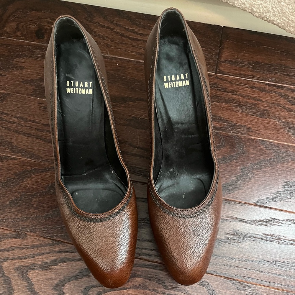 Stuart Weitzman pumps